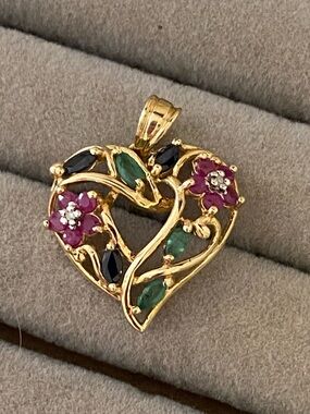 - ONE OF A KIND-Antique 10k Solid Gold Natural Mixed Gem (0.62ctw) Heart Pendant